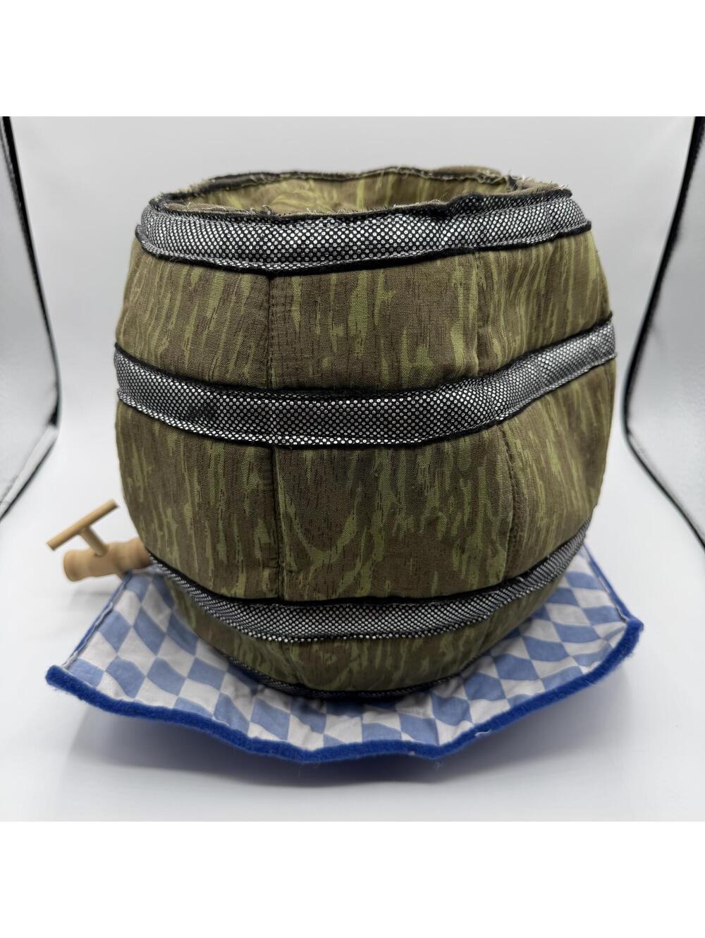 Oktoberfest Beer Barrel Party Hat - Picture 4 of 8